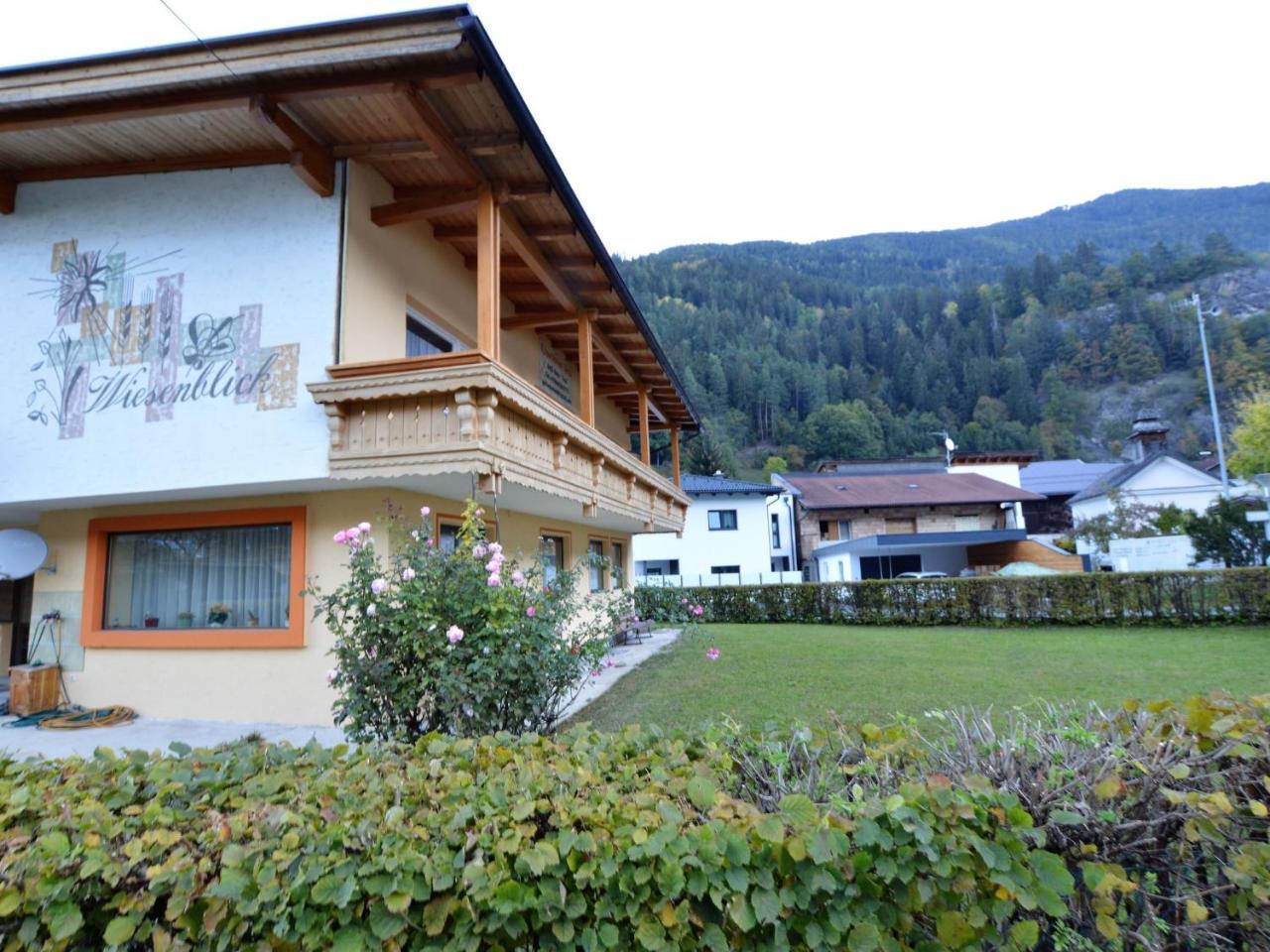 Cozy Apartment In Oetz Close To Ski Area Buitenkant foto